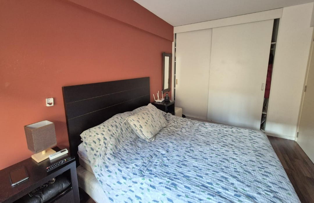 Con patio y doble cochera - Imagen 5