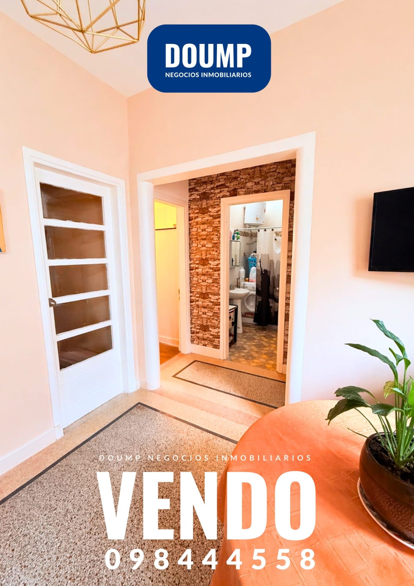 Barrio Ituzaingó, 2 dormitorios, casa sólida, de buena construcción - Imagen 7